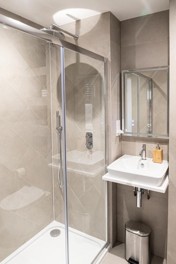 Amazing New Spacious Apartment In Se1 London Eksteriør bilde